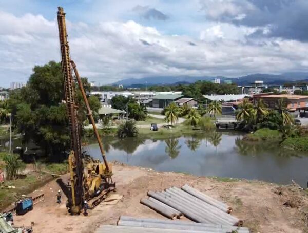 Projek Menaiktaraf Jalan KG. Padang Tengah, Petagas Sabah